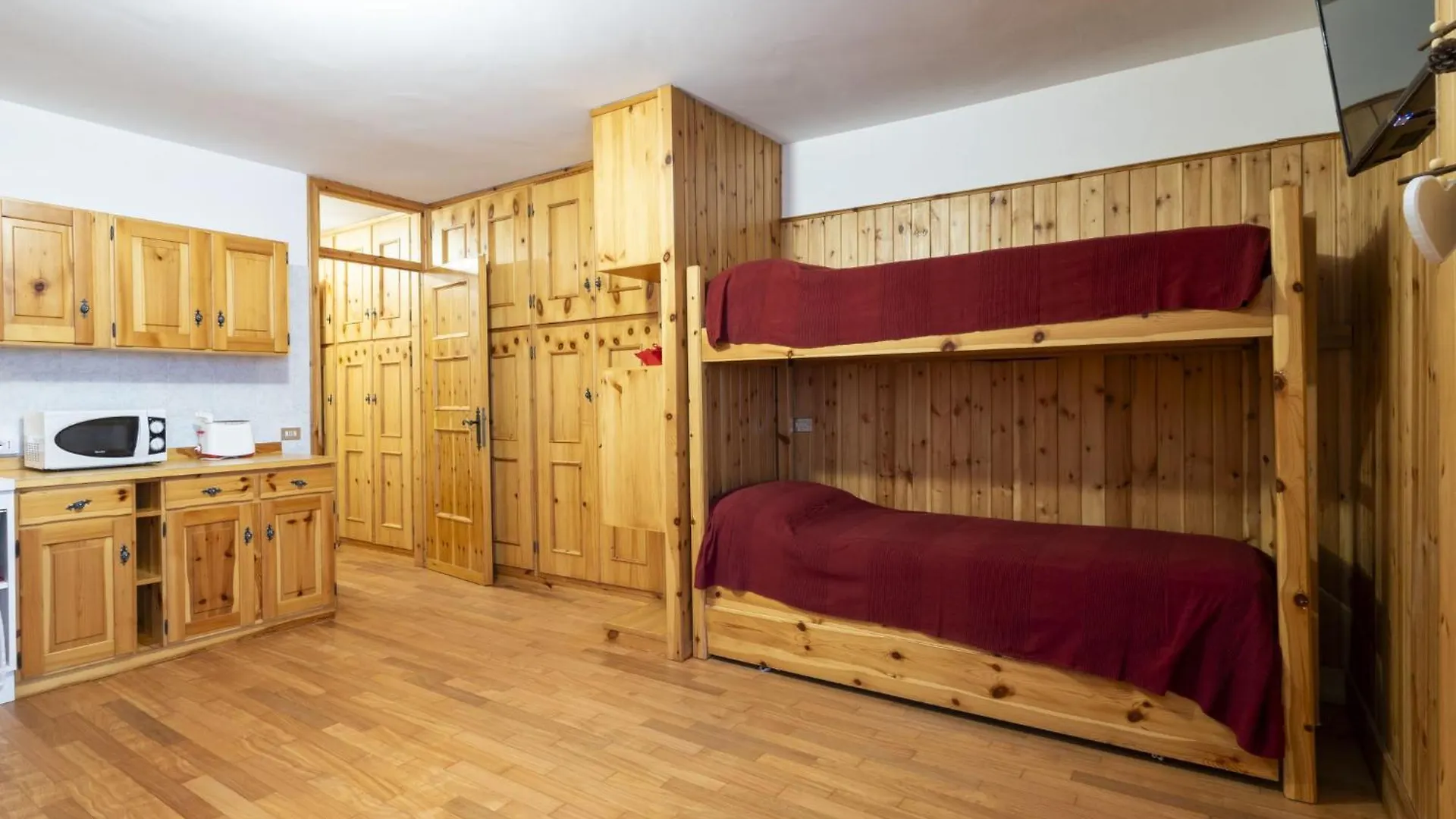 Studio -2 By Interhome Madesimo 0*,